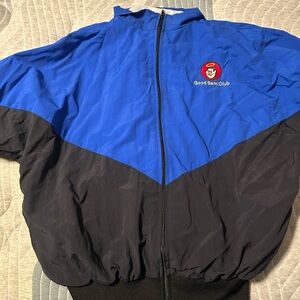 Men’s medium Good Sam water resistant jacket. New